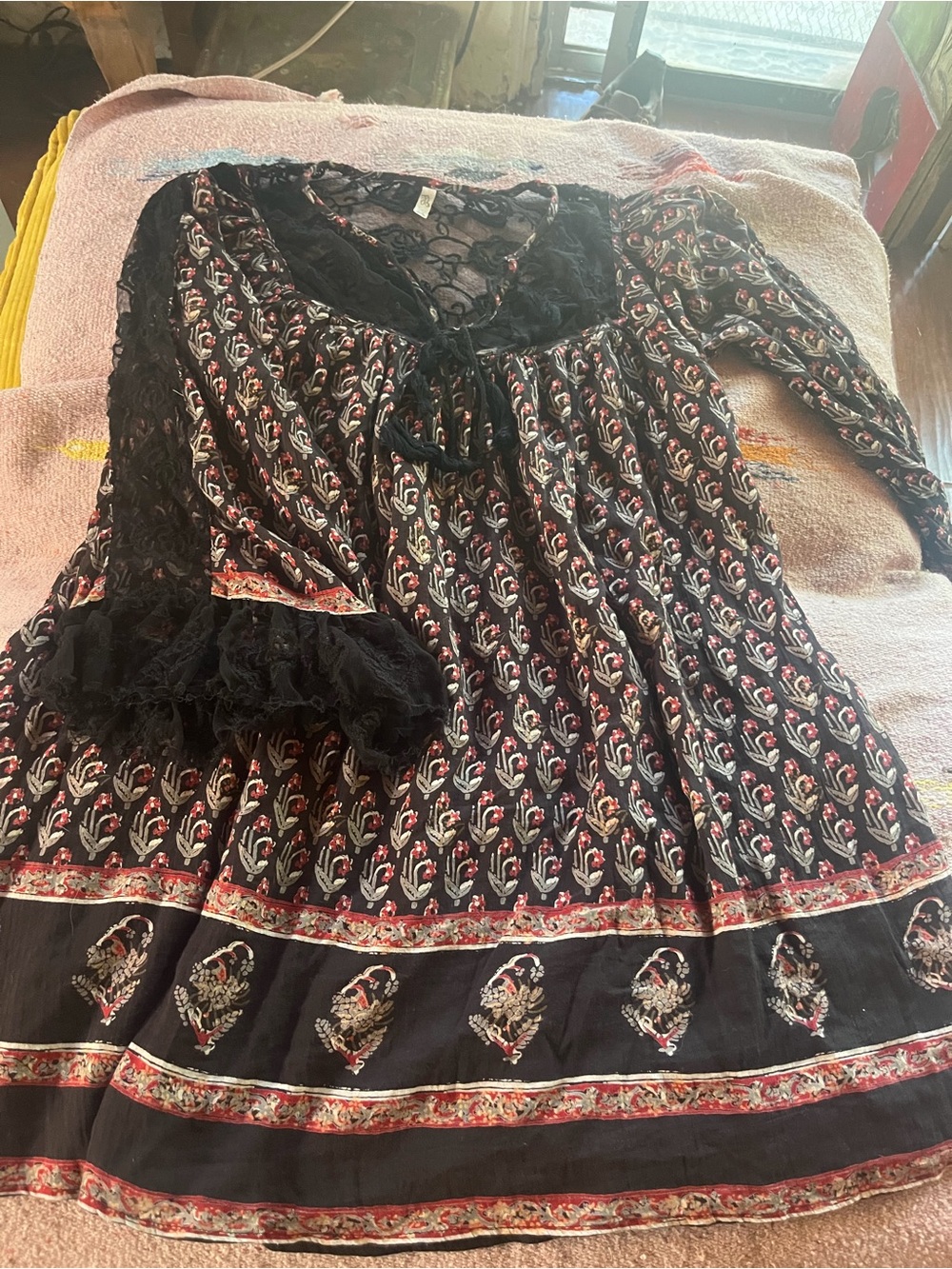 Free People Black Floral Lace-Trim Girls' Dress with Pink & Cream Accents